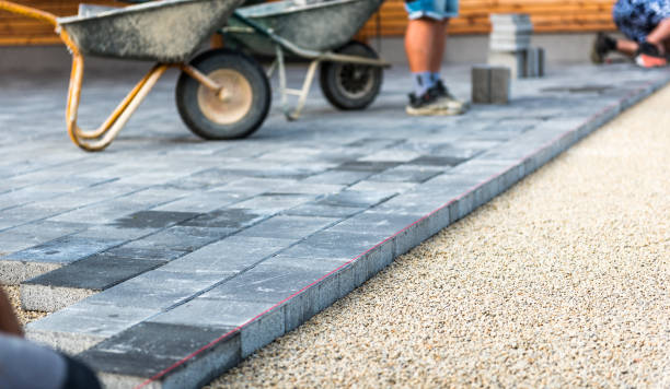 Best Concrete Walkway Installation  in Beacon, NY